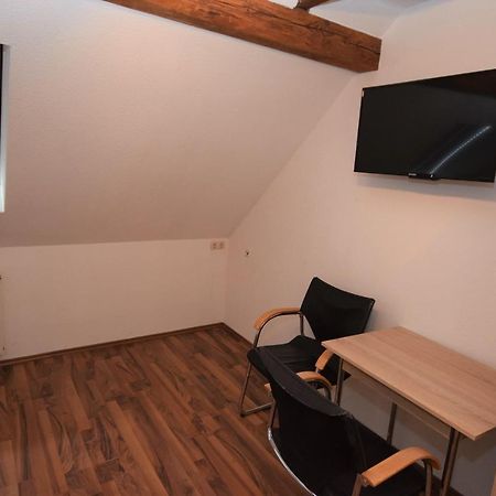 Nürtingen Zimmer Exterior foto