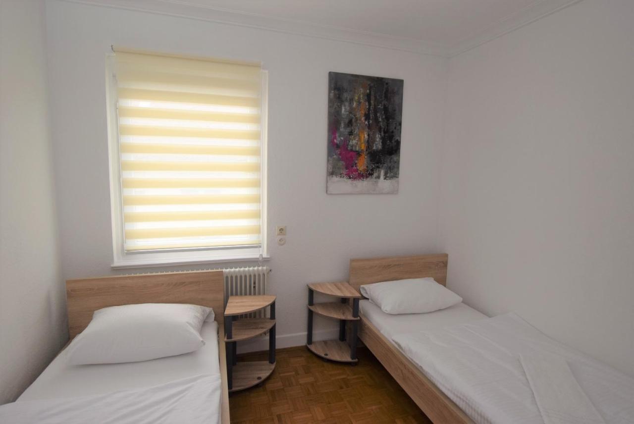 Nürtingen Zimmer Exterior foto